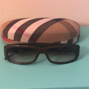 Burberry Subglasses